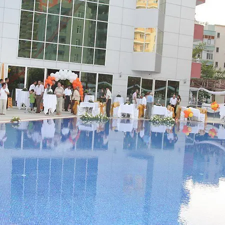 Ares 4* ماهموتلار